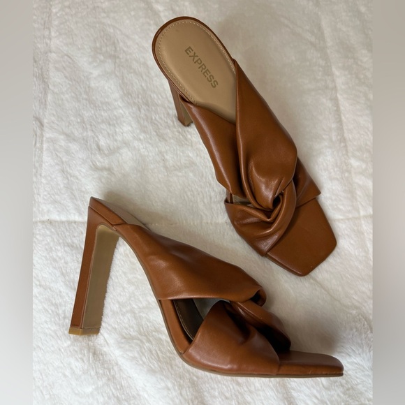 Express Twisted Square Toe Heeled Sandals Size 9.5 - Picture 4 of 10